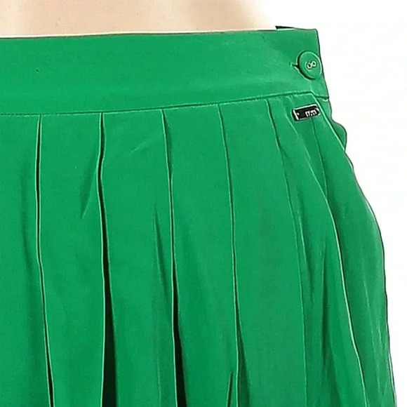 Escada Sport by Jonathan Saunders 100% Silk Blue & Green Pleated Skirt Size 36 - Picture 3 of 7
